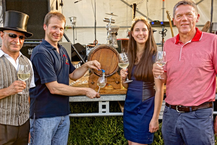 Weinfest Pfalz Maikammer, Karl Schaefer und Weinprinzessin Franziska