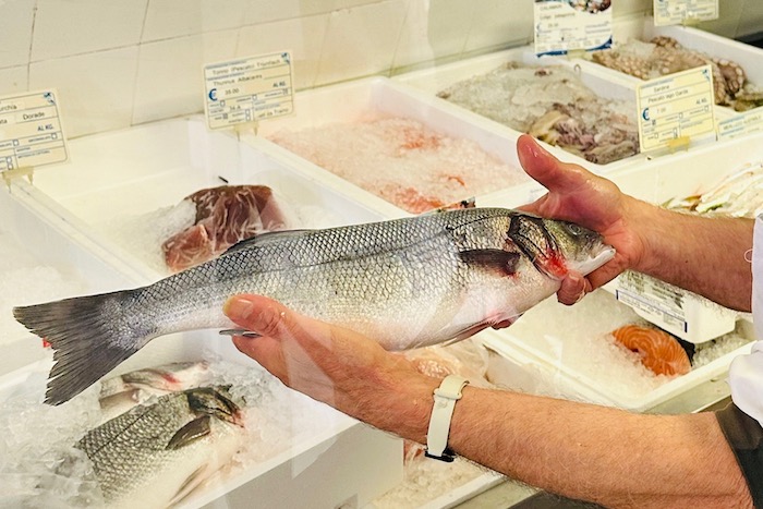 Kleinster Fischladen der Welt: Pescheria Zeni, Gardasee